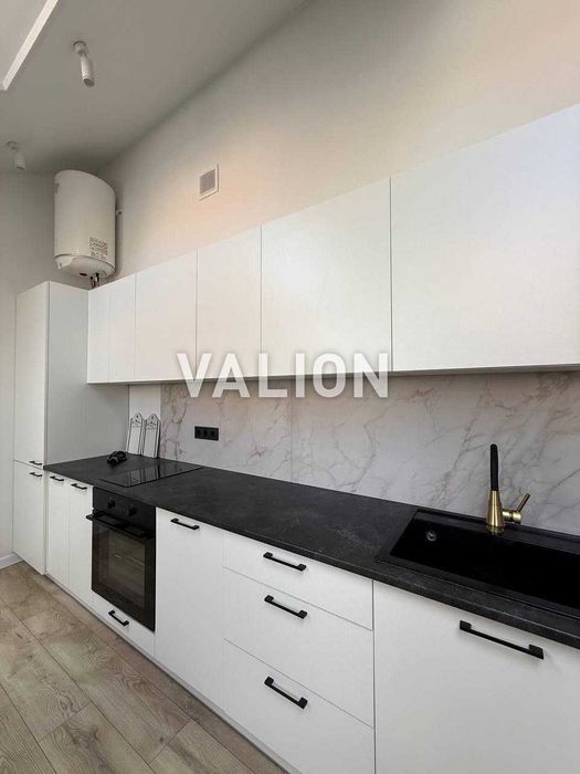 Продаж 2-к квартири вул. Березнева 12 ЖК Комфорт Таун    Лівий берег.