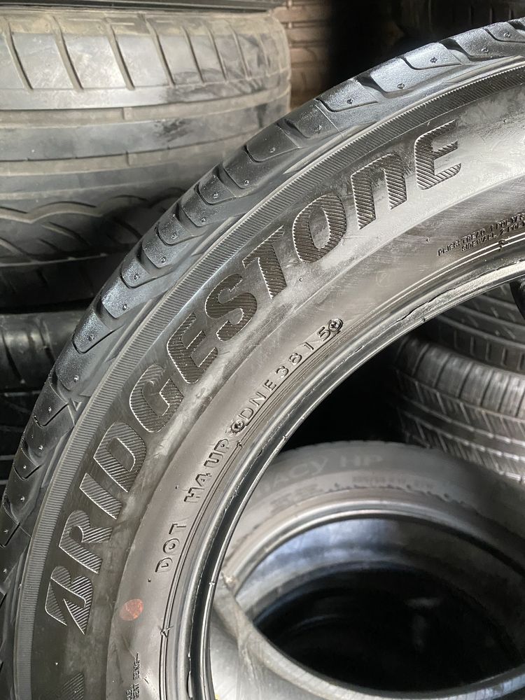 r17 225/55 пара шин летних Bridgestone Turanza.