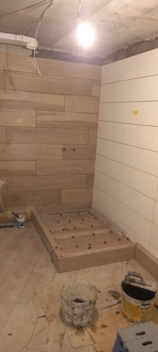 Укладка плитки Плиточник Сантехника и электрика