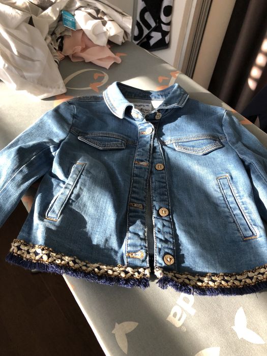 Vendo casaco de ganga Mayoral tamanho 6 anos
