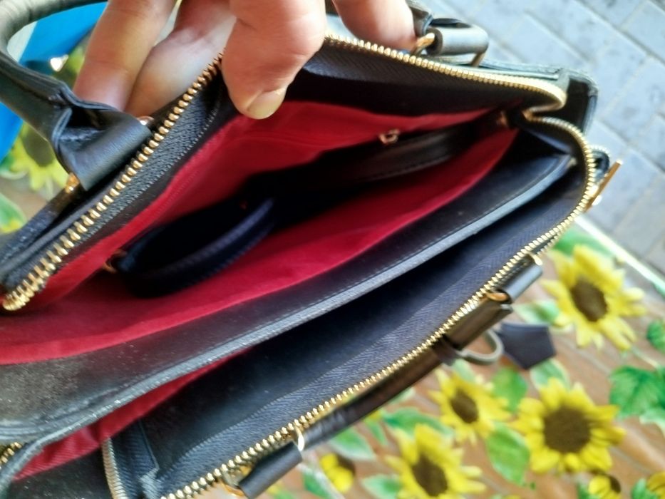 Продам новая Сумка Gucci