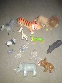 Набор игрушек животных
