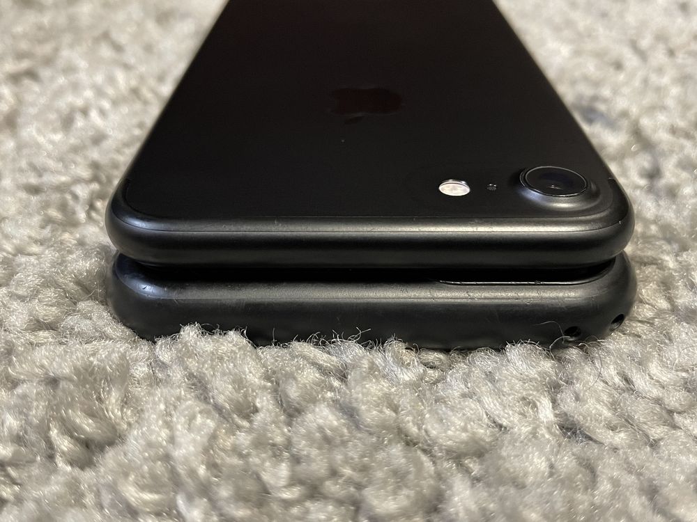 Apple iPhone Айфон 7 32gb Matte Black Neverlock