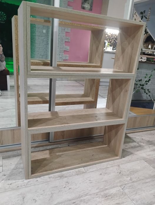 Szafka, regał rozsuwany