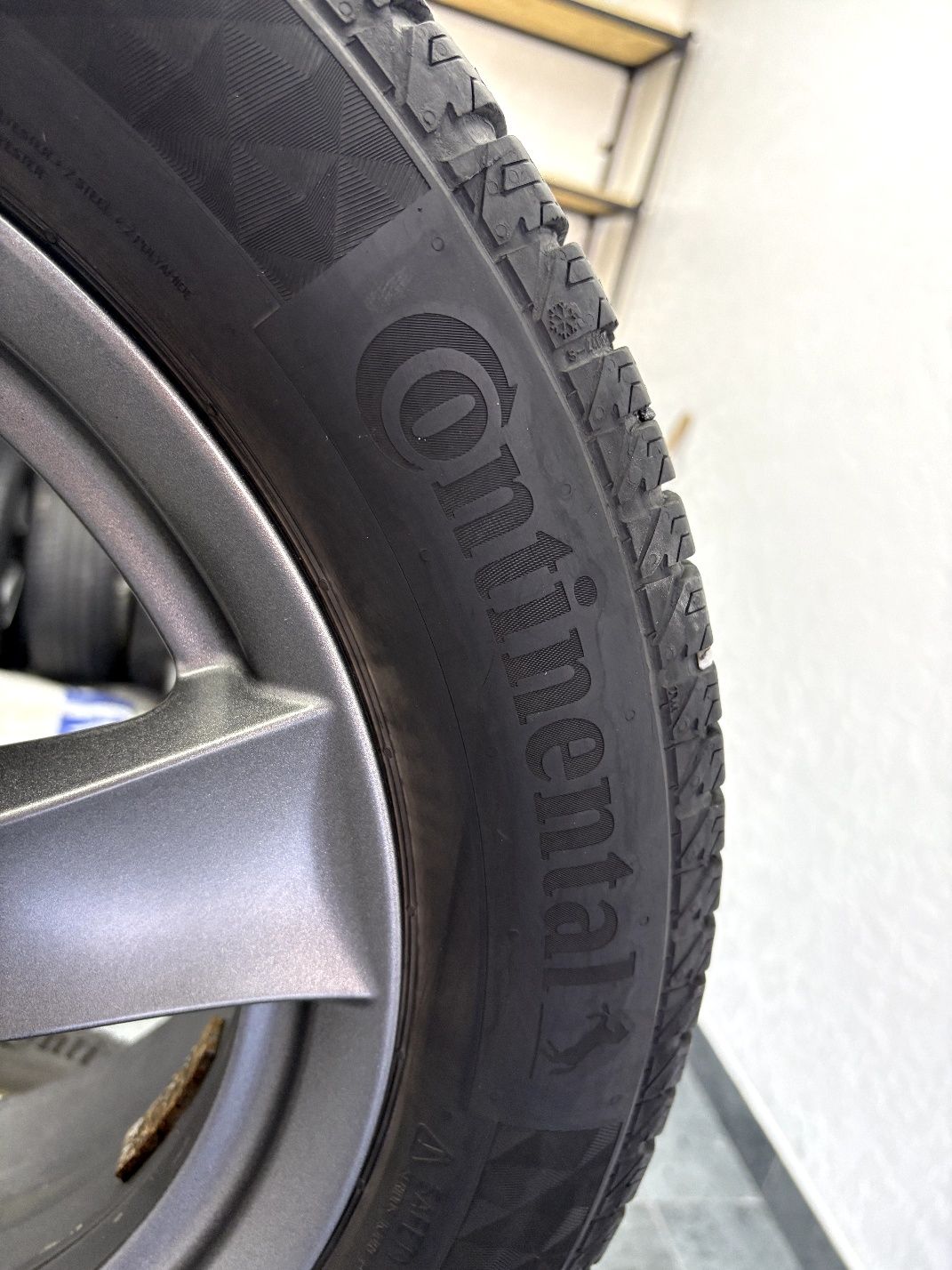 Диски з резиною Hyundai Ioniq 5×114.3 r16