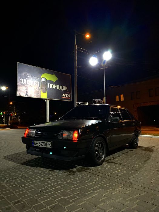 Продам ваз 21099