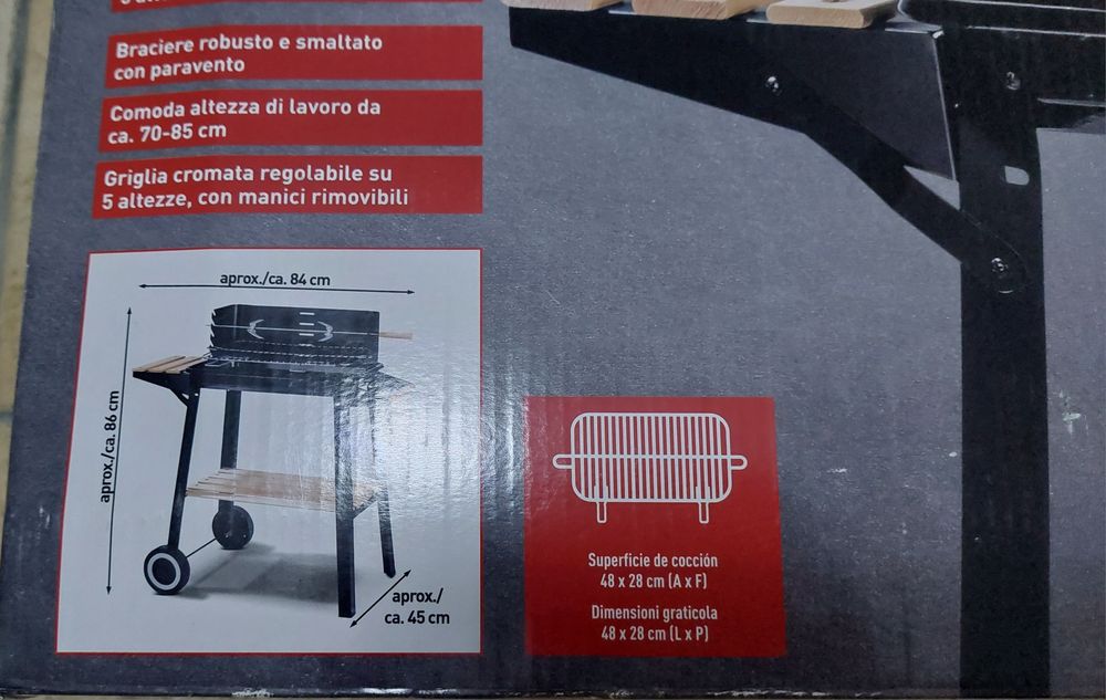 Grelhador Barbecue com rodas