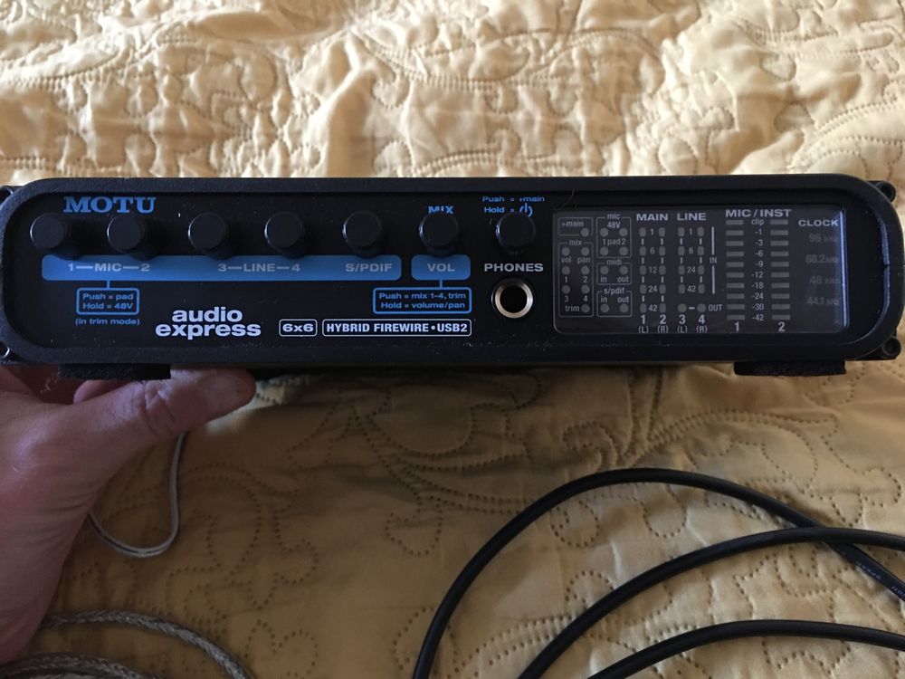 Motu Audio Express Hybrid interfejs audio karta muzyczna usb firewire