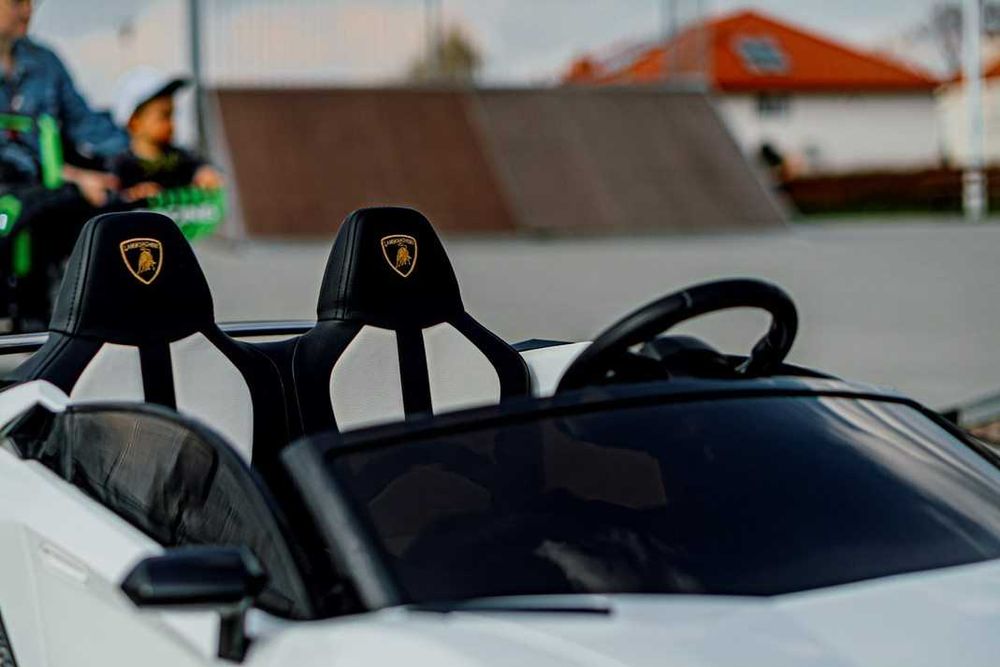 MEGA mocne autko dla dzieci LAMBORGHINI SVJ z funkcją DRIFT!