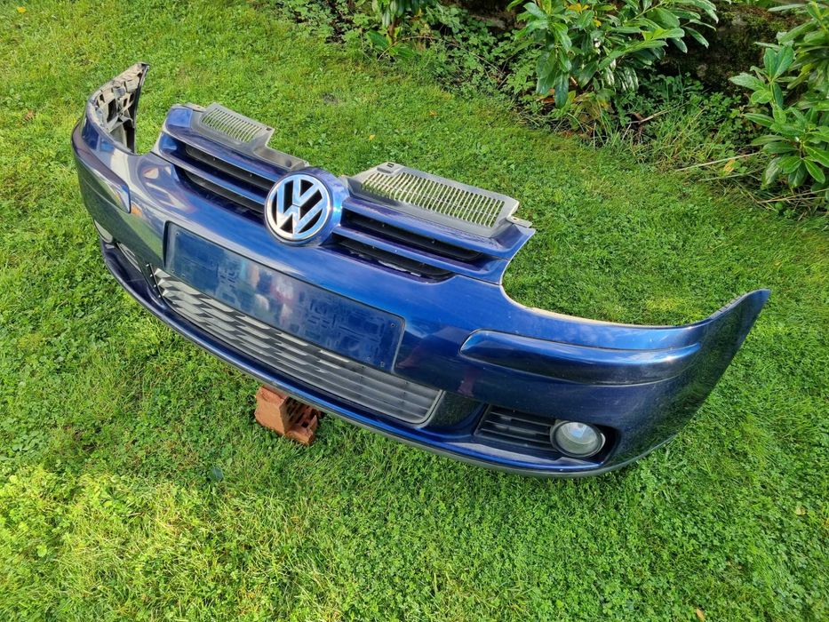 VW GOLF V 5 (03-09)- ZDERZAK PRZEDNI przód komplet z grillem oryginał
