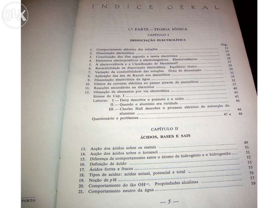 Livro Compêndio de química para o 7º ano liceal