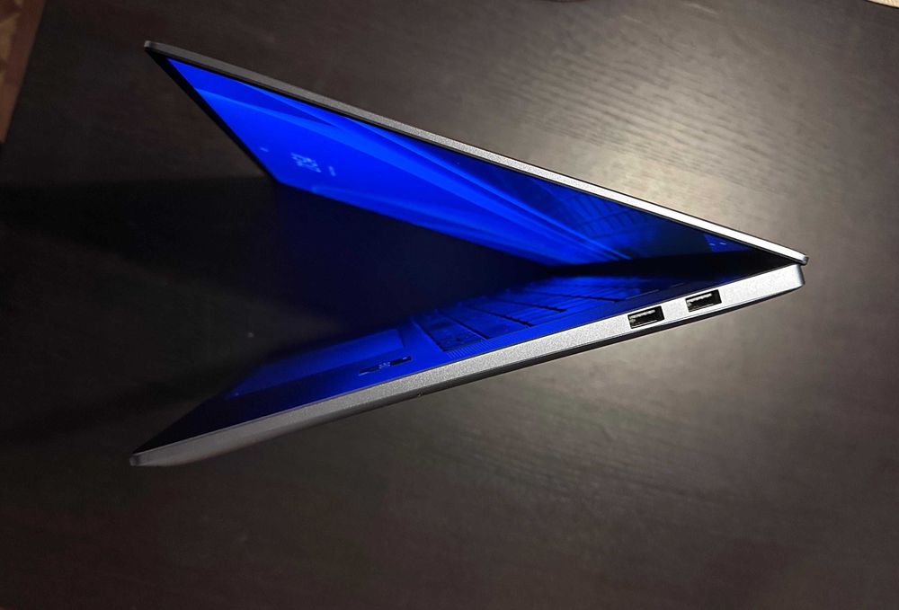 Huaweii MateBook 16s | i7 | 16gb RAM | 1TB SSD