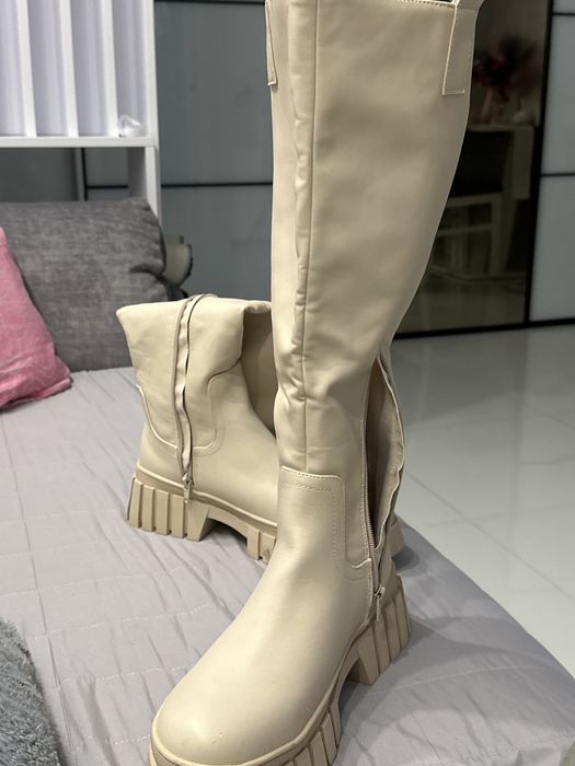 Чоботи осінь, жін 40 р, повний