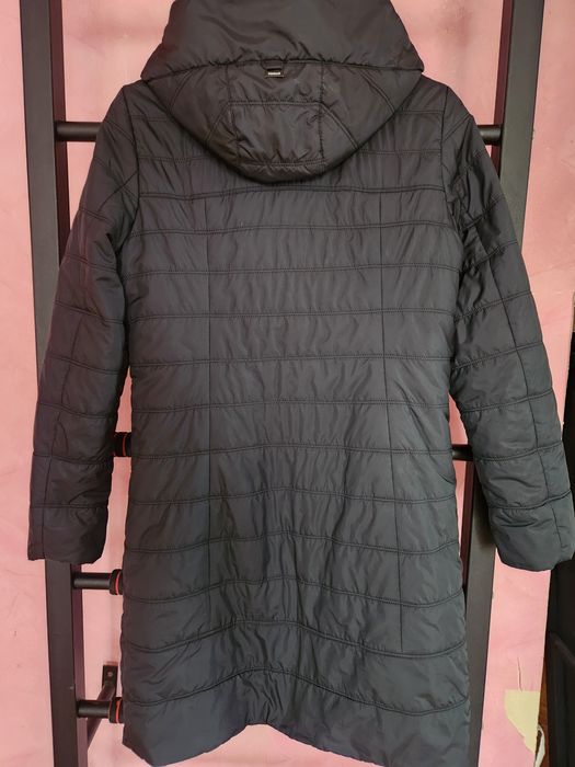 Жіноча осіння курточка