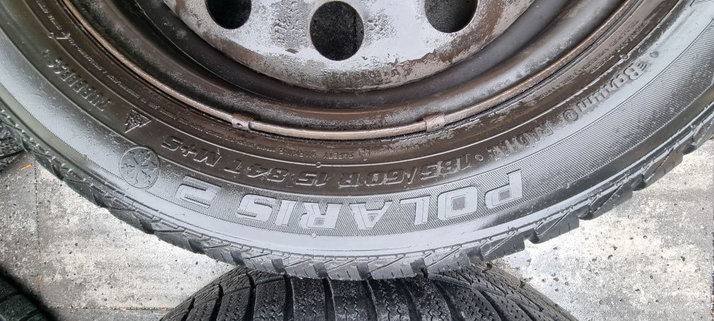 Koła z oponami zimowymi Barum Polaris 185/60 R15 plus opony letnie