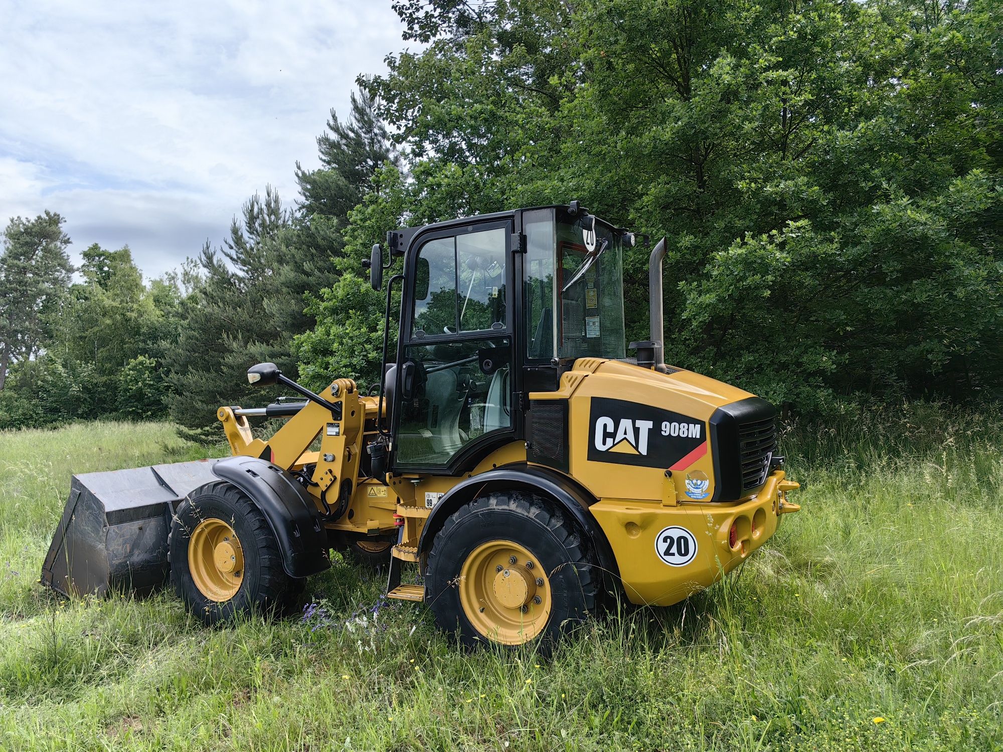 Cat 908M super stan OKAZJA 2018r sprowadzona jak cat 907 906 volvo l30