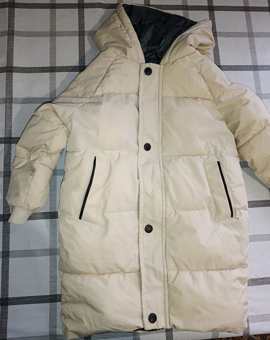 Зимова куртка на 4-5 р