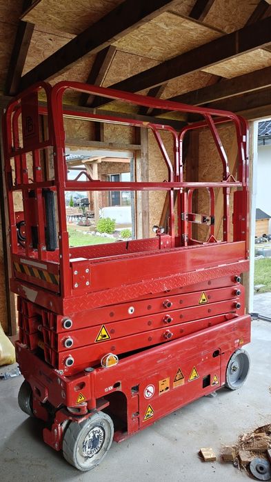Podnośnik elektryczny nożycowy, zwyżka, Firmy PB Lifttecjnik GmbH