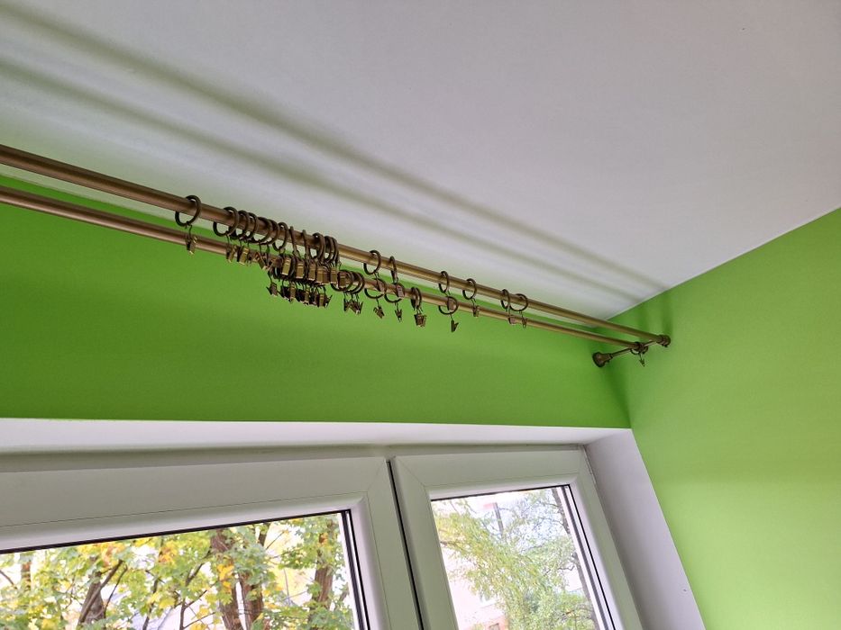 Karnisz podwójny retro