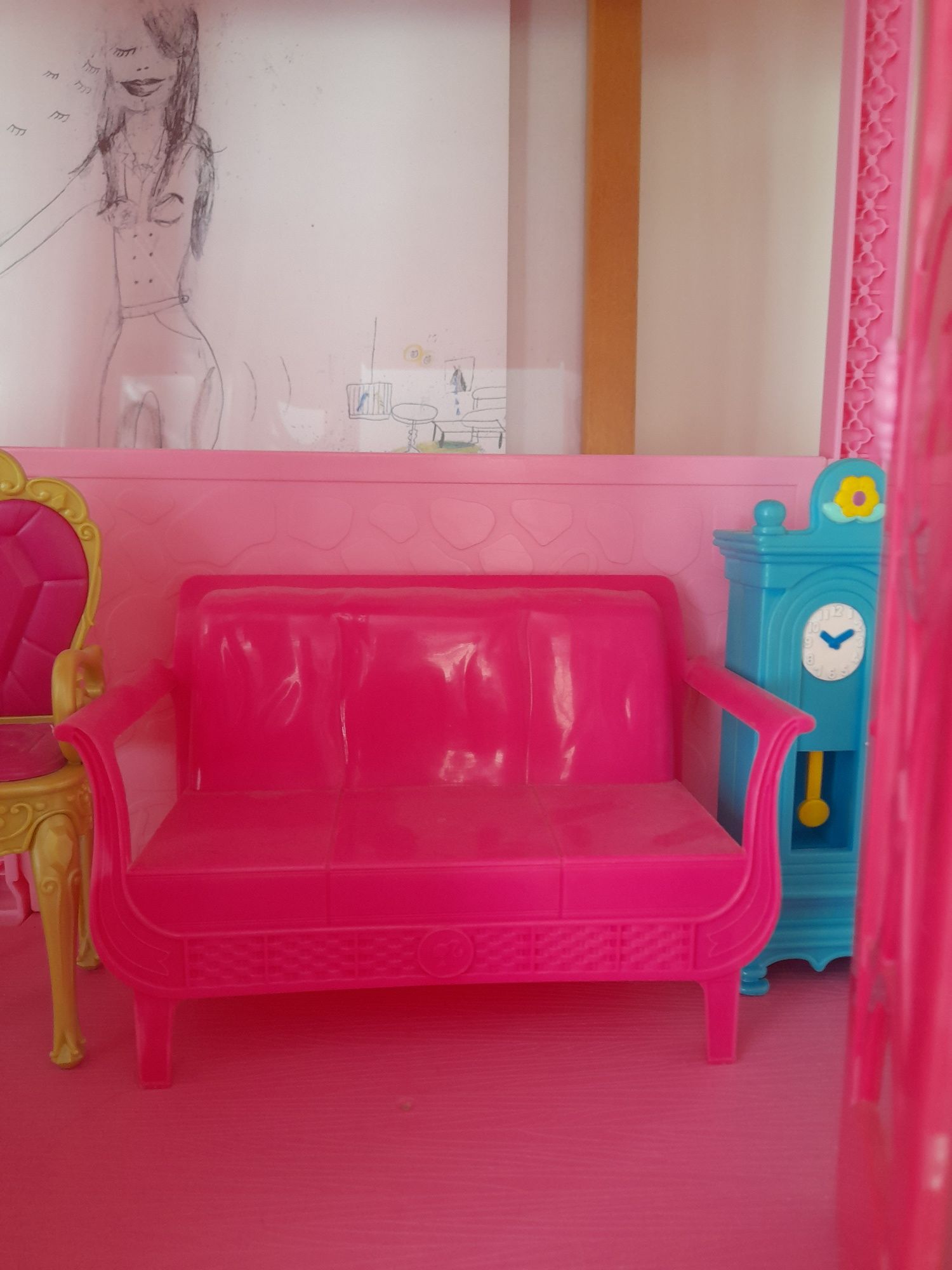 Mansão da Barbie Mobilada