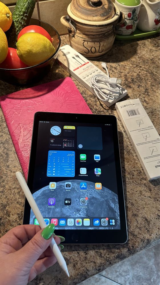 Tablet iPad Apple Retina - TOUCH ID - PROCREATE