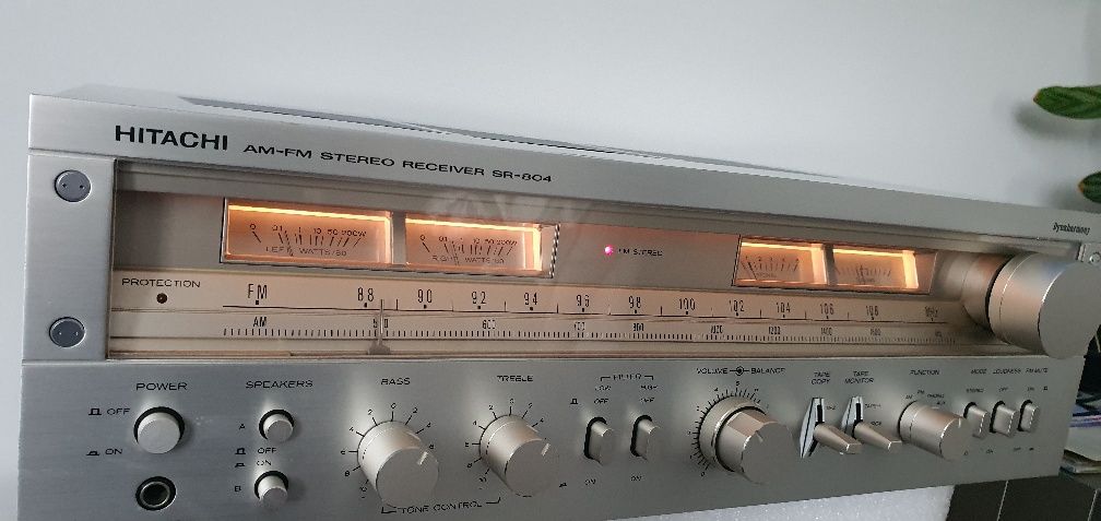 Piękny Amplituner HITACHI  SR-804  /gwarancja rozruchowa/