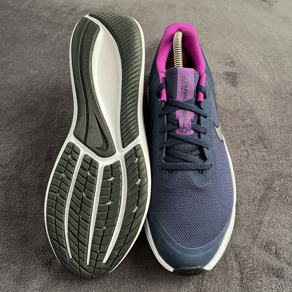 Жіночі кросівки Nike Starrunner, just do it. P. 40. Ідеал!!!