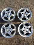 Диски литые Ford оригинал KBA44358 R13 4x108