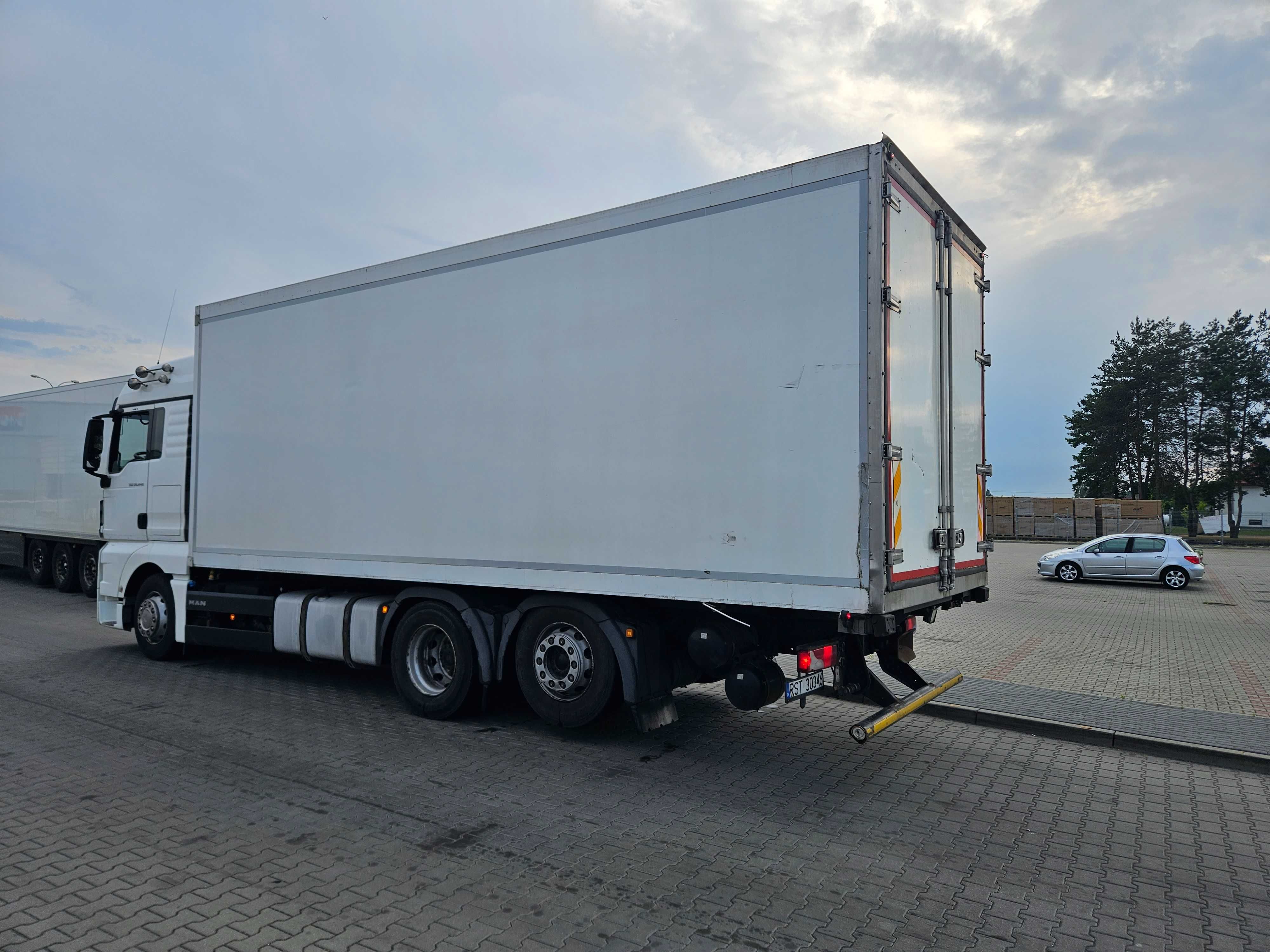 MAN TGX 26.440 EURO 6 / 18 PALET / Chłodnia / Thermoking / FAKTURA VAT