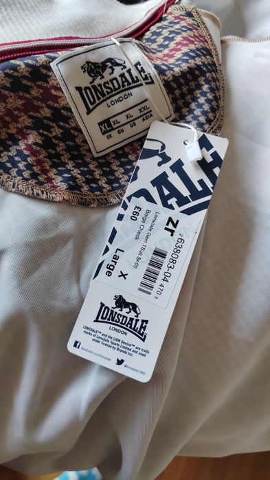 продам костюм LONSDALE