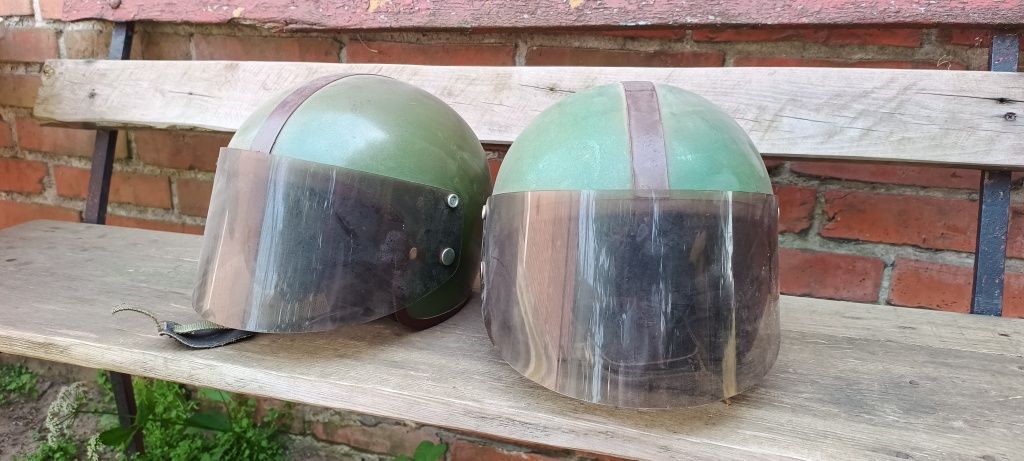 Kask motocyklowy zabytkowy PRL