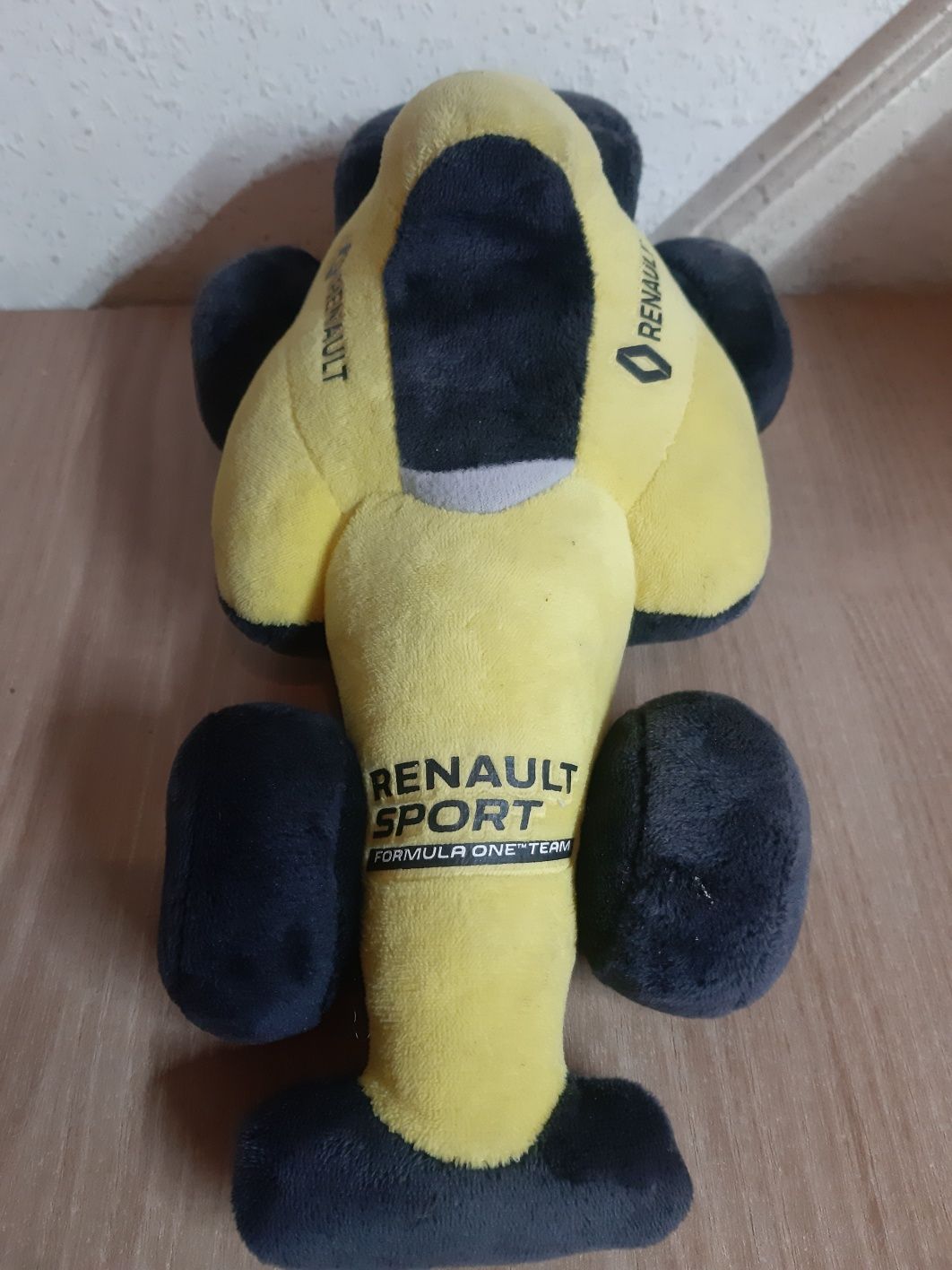 Maskotka Renault formuła one bolid