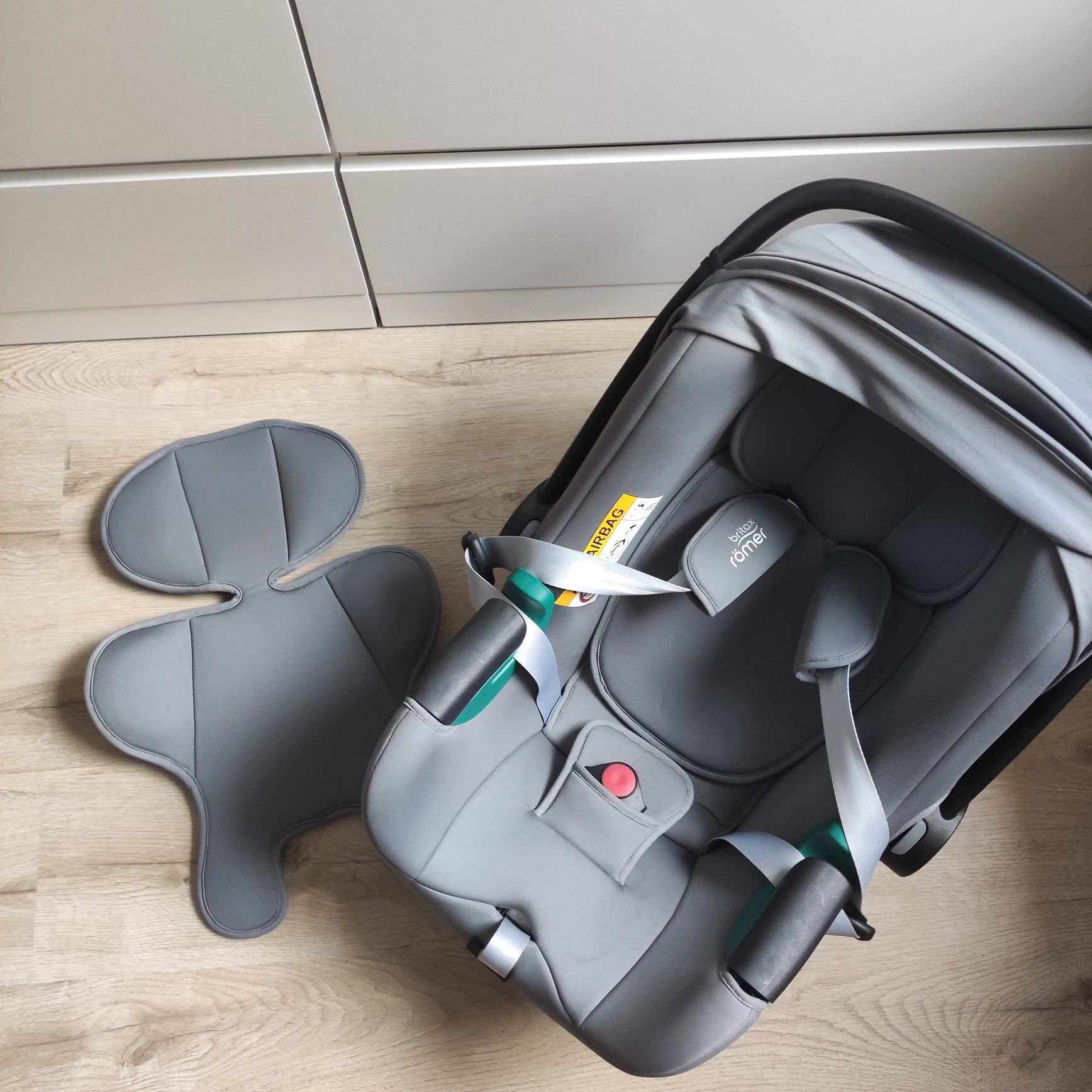 Fotelik samochodowy britax romer baby safe 3 i-size