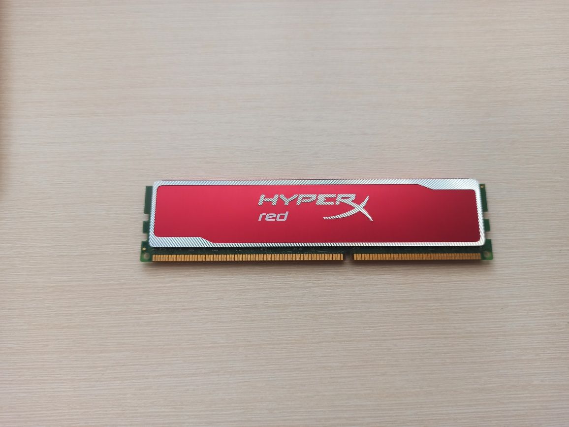 Оперативная память 4Gb Mhz 1600 ddr3