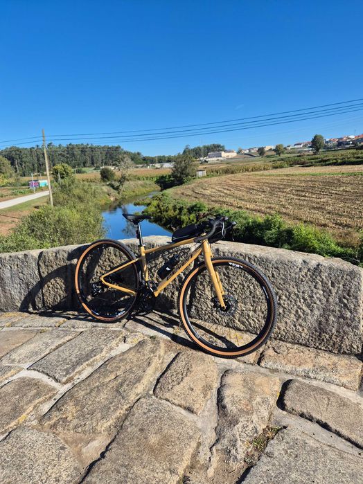 Bicicleta Gravel Nova