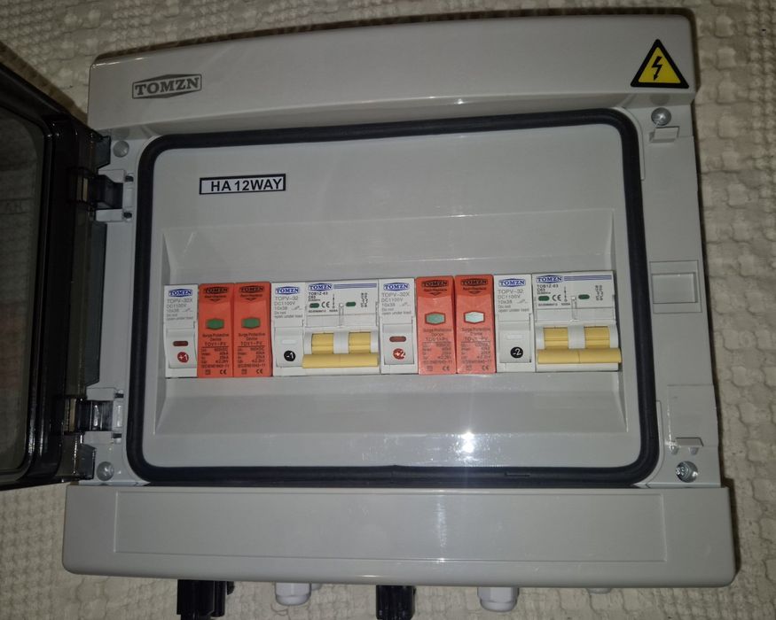 Щит захисту сонячного поля на два стрінги