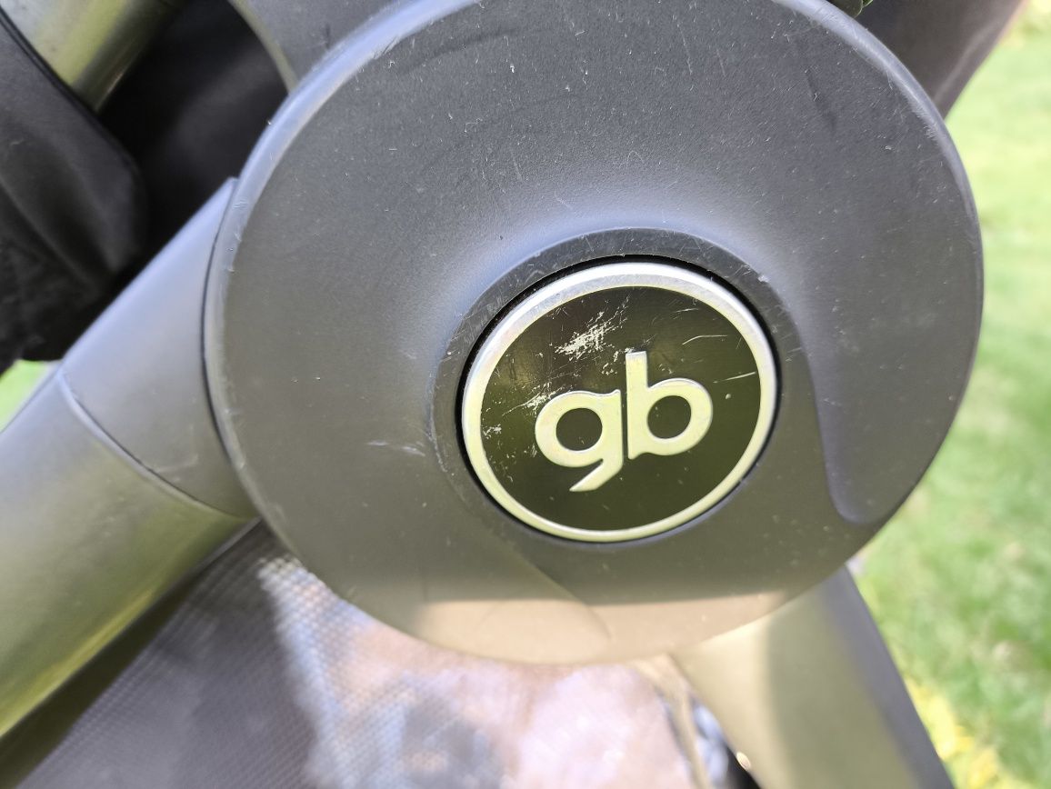 Wózek GB Beli 4 + gondola + fotelik