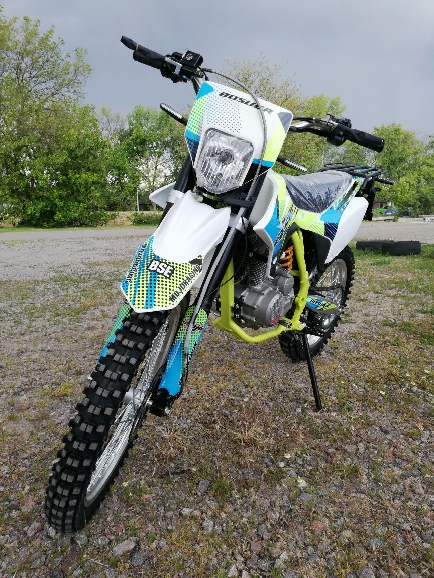 Мотоцикл BSE J3D Enduro