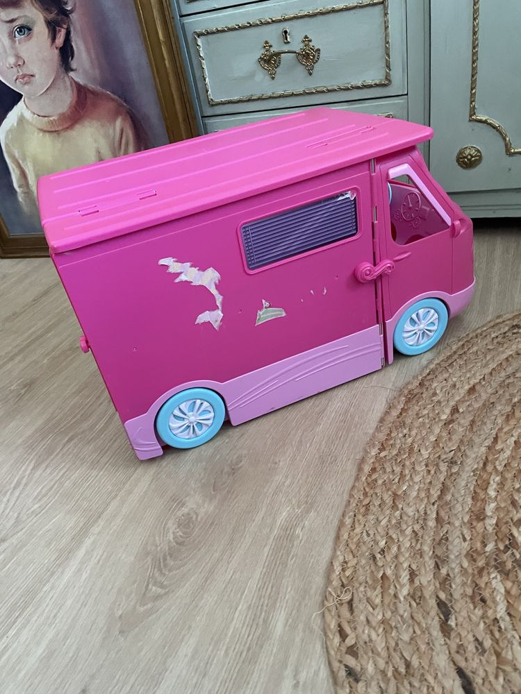 Carrinha / caravana barbie