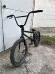 Продається велосипед BMX.