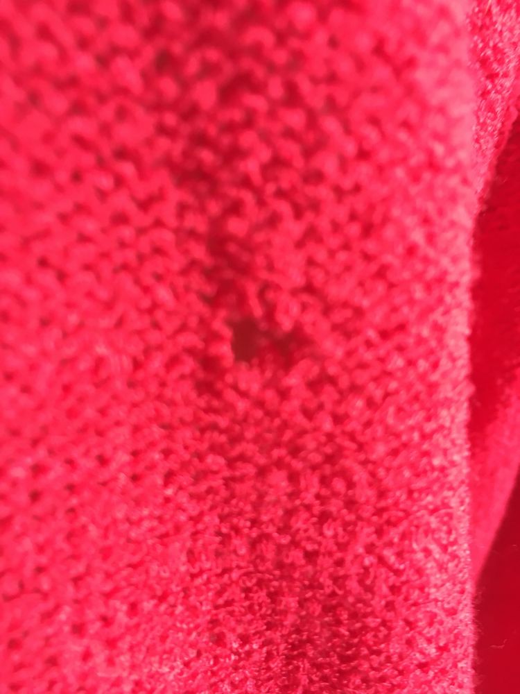 Sweterek czerwony Reserved