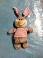 Peluche coelhinho da páscoa