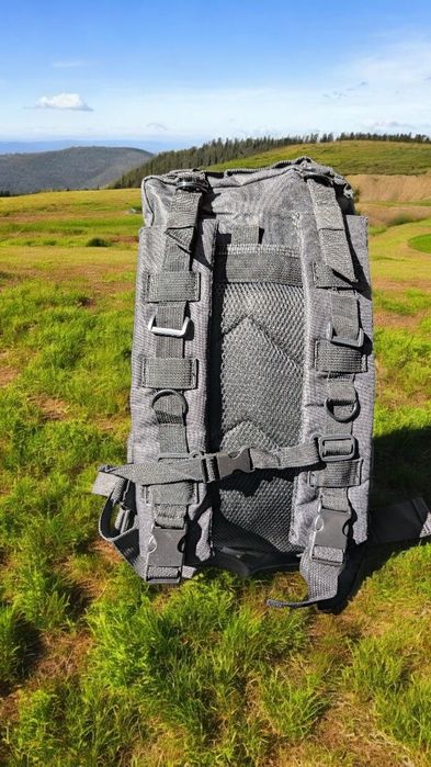 Nowy Plecak turystyczny 35 I czarny militarny Wojskowy Pojemny DUŻY