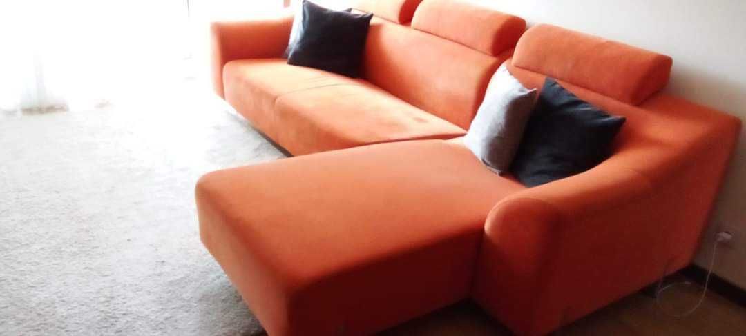Sofá em muito bom estado com chaise longue