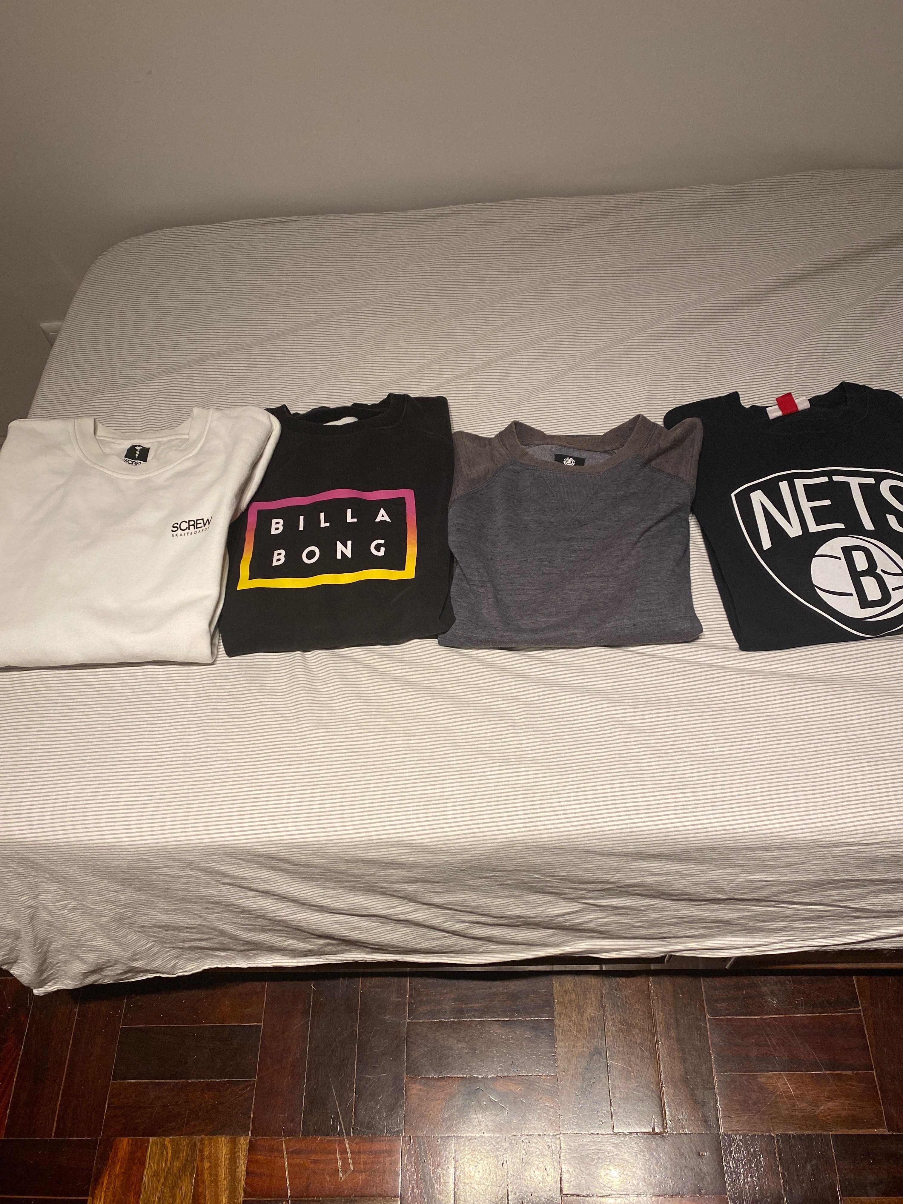 4 sweatshirts em bom estado