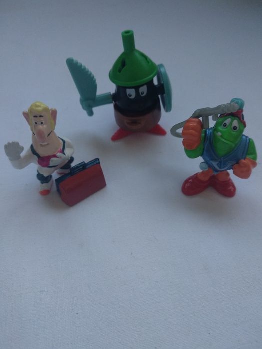Продам игрушки - киндыры