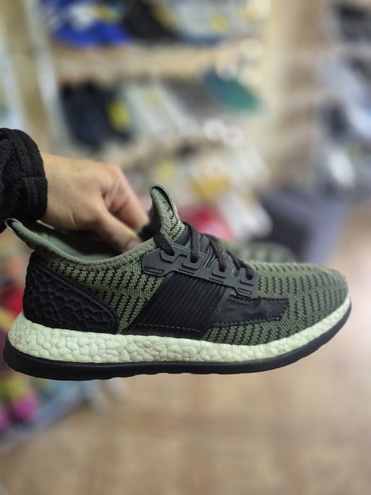 Чоловічі кроссівки ADIDAS PURE BOOST Prime Base(Оригінал Б/У)42-26,5см