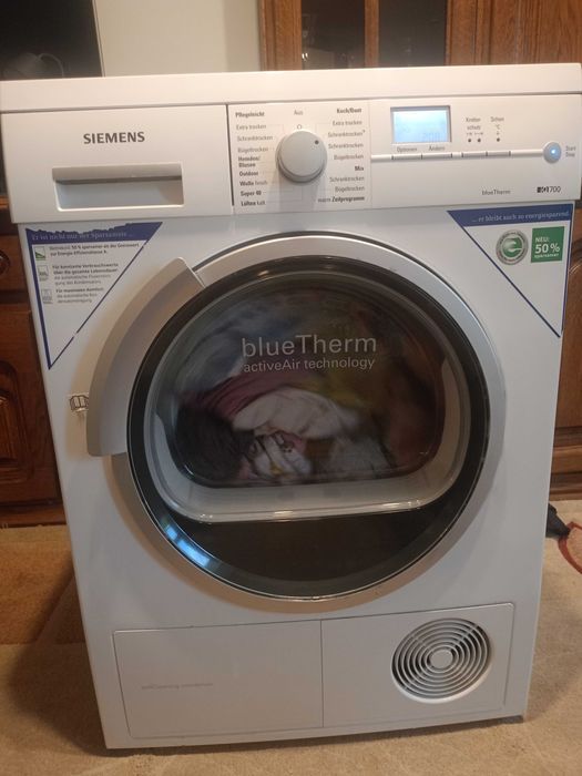 Suszarka z pompą ciepłа Siemens., w dobrym stanie.