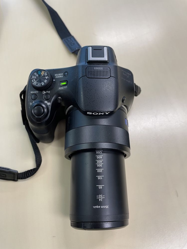 Sony HX400V -Super Zoom