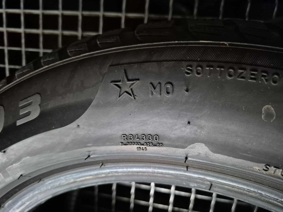 PIRELLI Winter SOTTOZERO 3   225/55R17   MO
